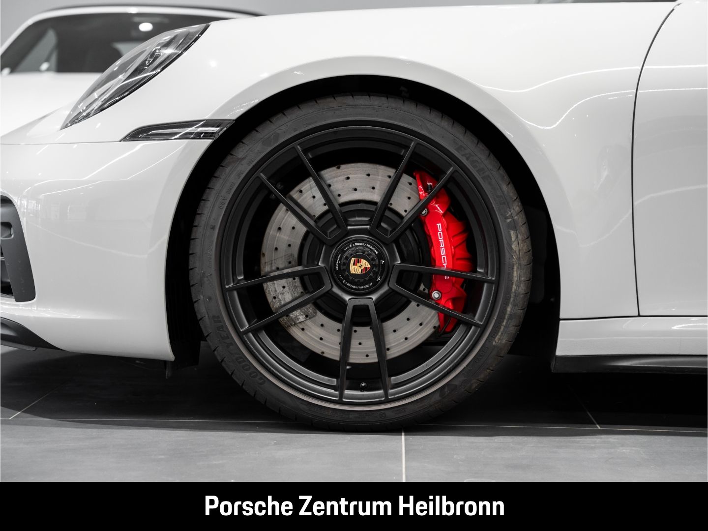 Porsche 992 911 Carrera GTS Cabriolet Surround-View LED foto 9