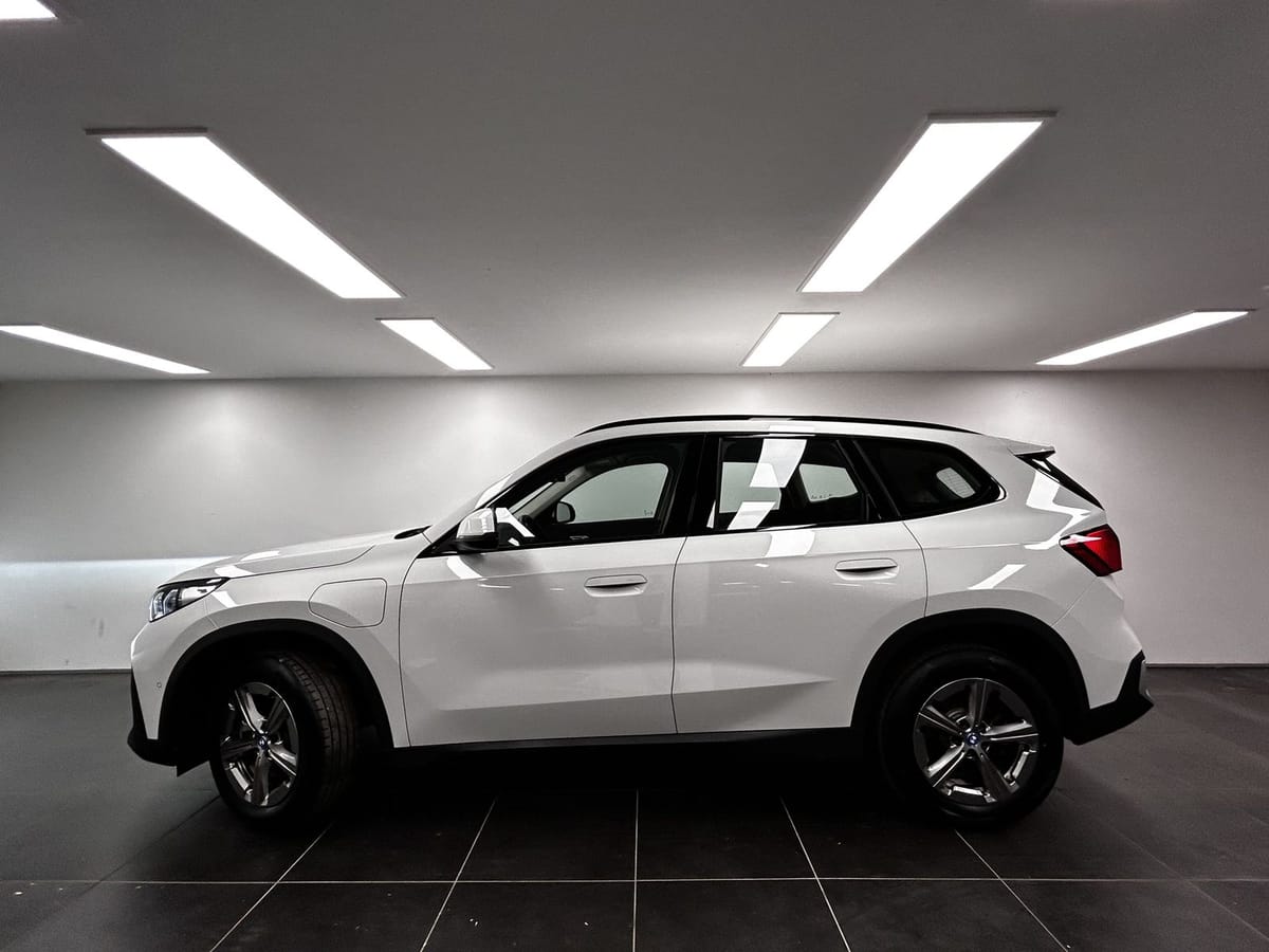 BMW X1 xDrive25e Head-Up Da. Prof LED Komfortzg. Shz foto 2