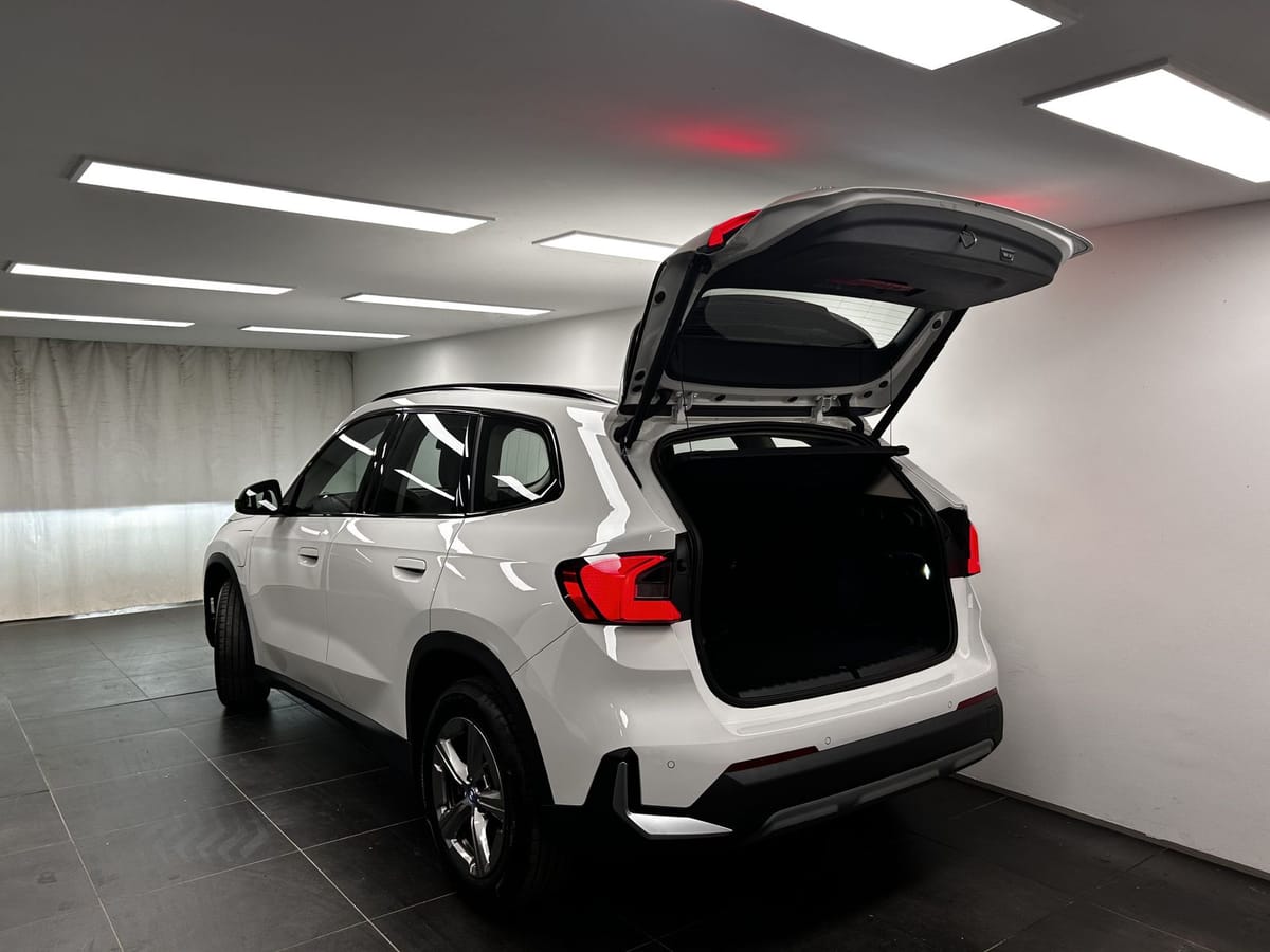 BMW X1 xDrive25e Head-Up Da. Prof LED Komfortzg. Shz foto 13