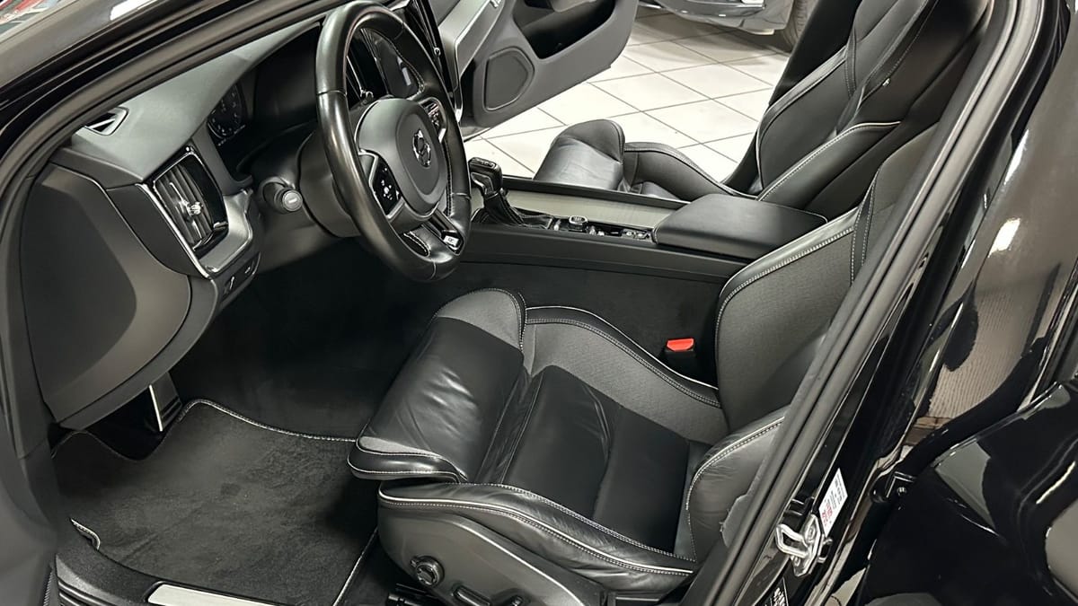 Volvo V60 Kombi R Design TÜV&AU neu& foto 13