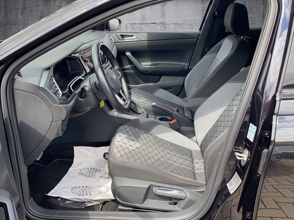 Volkswagen Polo 1.0 TSI R-Line DSG Navi Matrix Kamera PDC foto 7