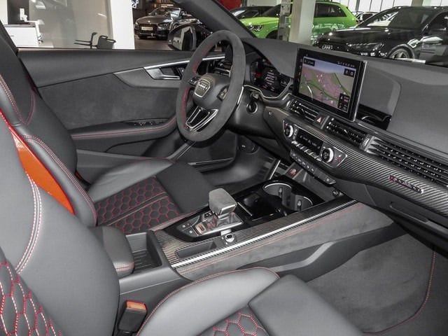 Audi RS4 Avant 2.9 TFSI quattro Tiptronic B&O HEADUP foto 5