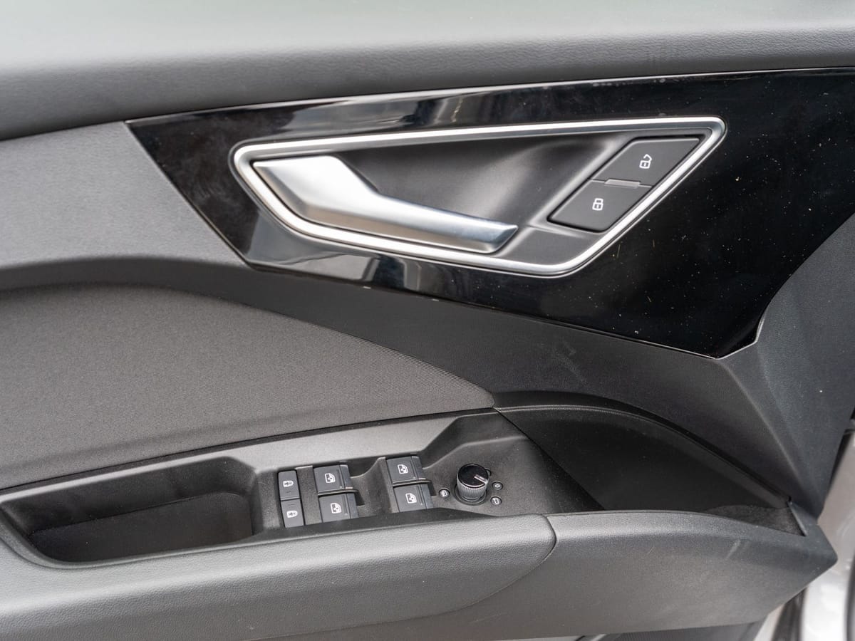 Audi Q4 advanced 40 e-tron MATRIX Navi RFK ACC Wäpu foto 11