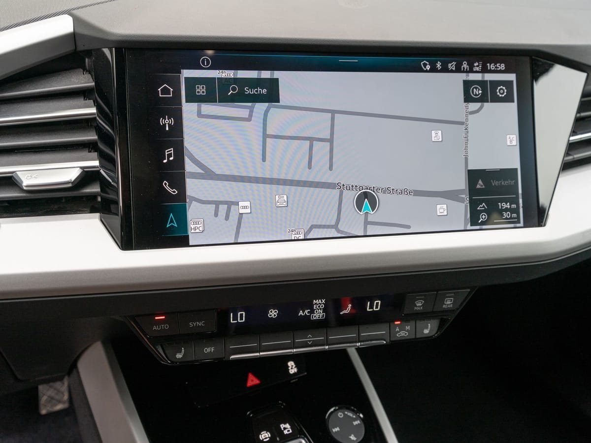 Audi Q4 advanced 40 e-tron MATRIX Navi RFK ACC Wäpu foto 13