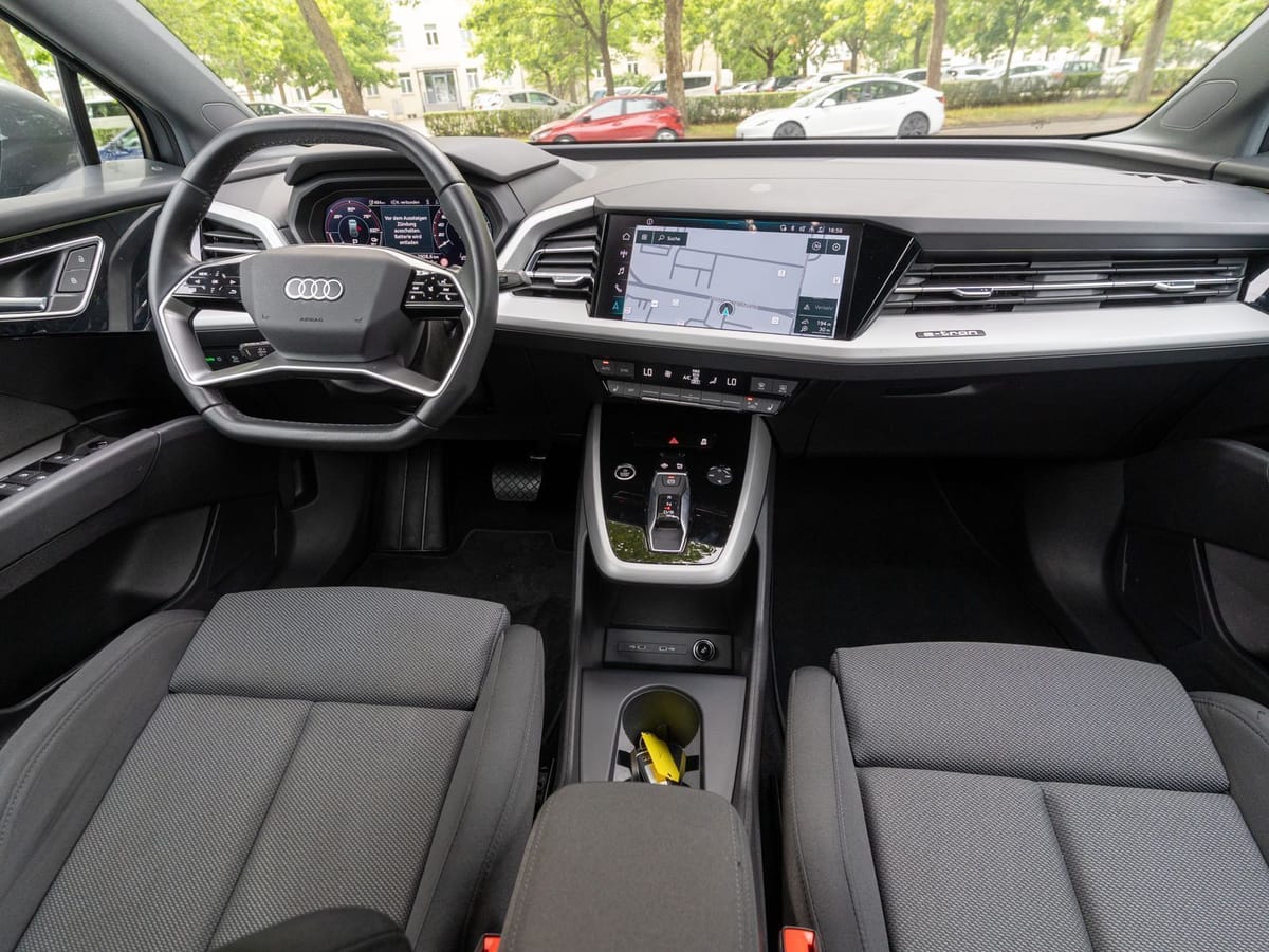Audi Q4 advanced 40 e-tron MATRIX Navi RFK ACC Wäpu foto 7