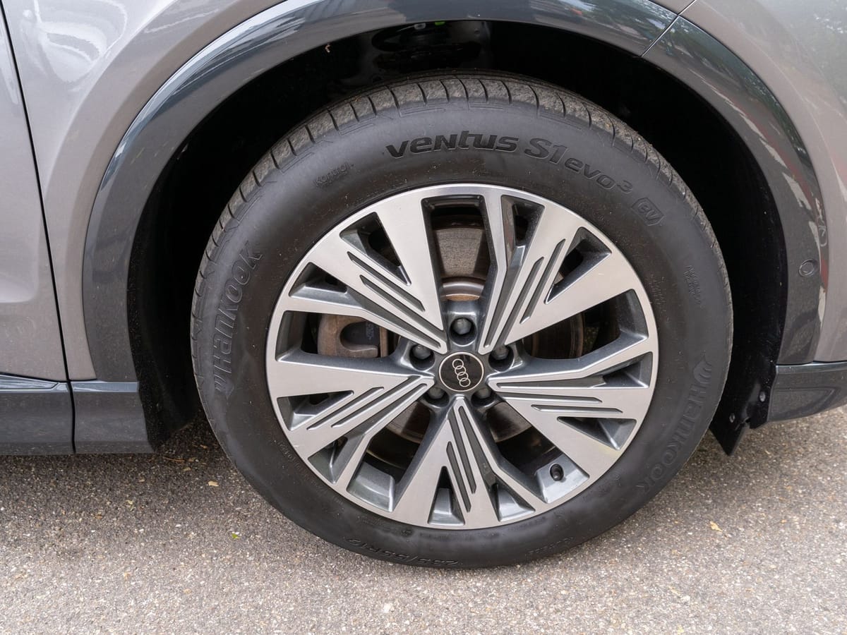 Audi Q4 advanced 40 e-tron MATRIX Navi RFK ACC Wäpu foto 10