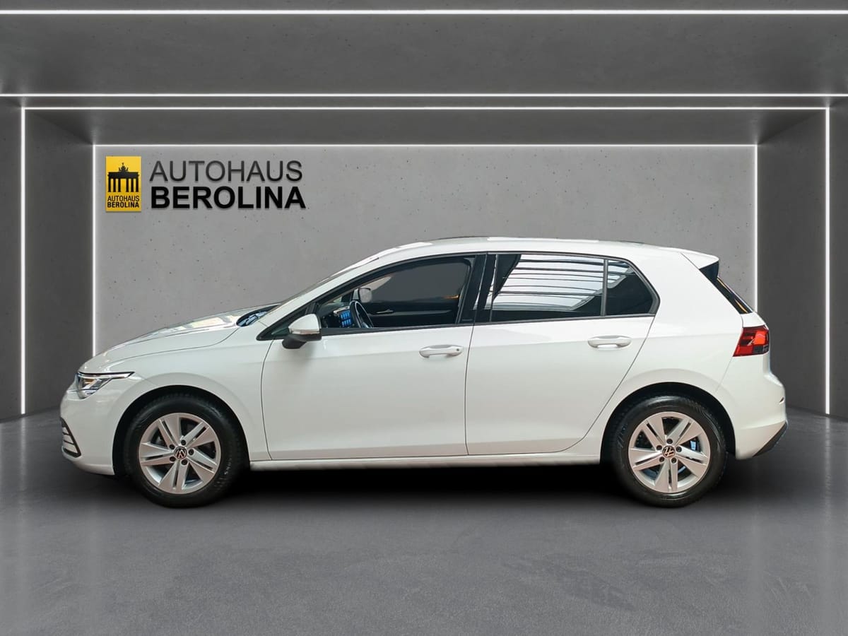 Volkswagen Golf VIII 1.0 eTSI Life DSG ACC R-CAM NAV SHZ foto 3