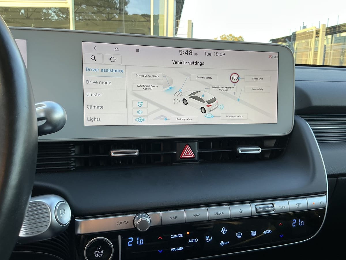 Hyundai Ioniq 5 Dynamiq RCam Navi Wärmepumpe ACC LED SHZ foto 13