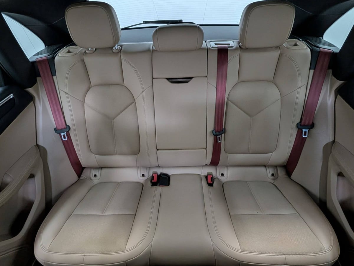 Porsche Macan 2.0 Turbo Navi LED ACC Pano foto 16