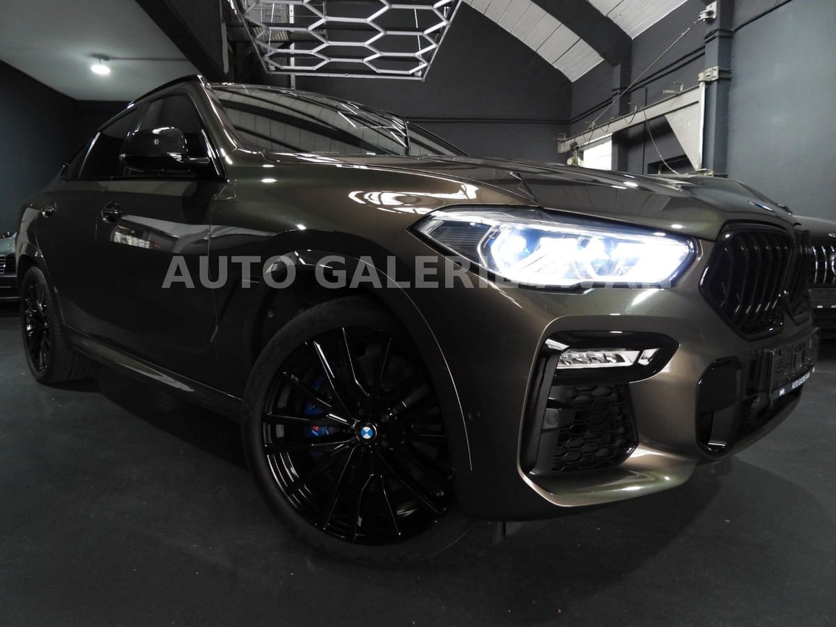 BMW X6 M50i foto 2