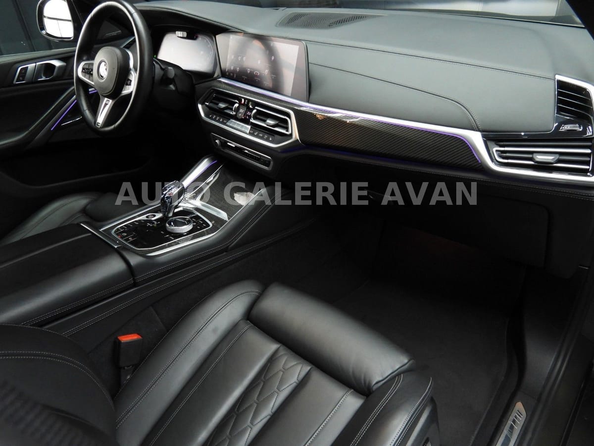 BMW X6 M50i foto 18
