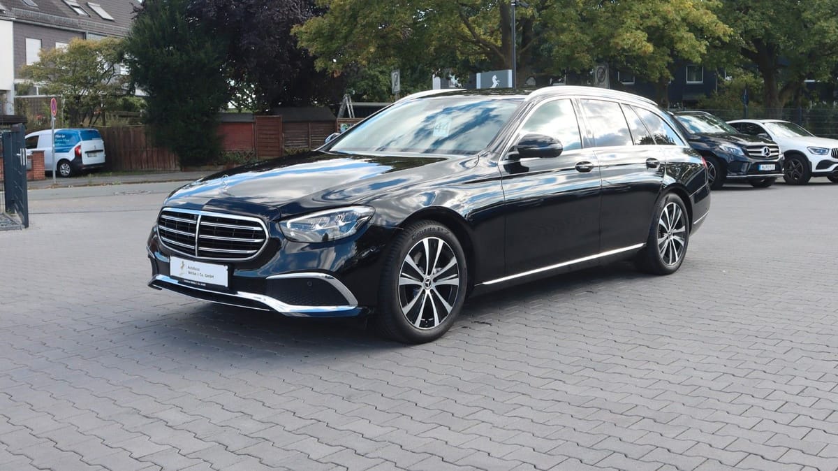 Mercedes-Benz E 200 Exclusive Widescreen CarPlay TotW 360° AHK foto 3