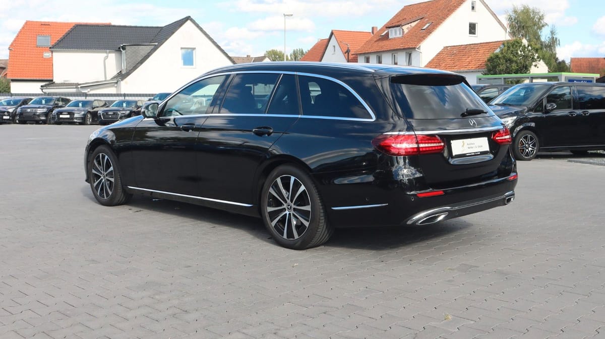 Mercedes-Benz E 200 Exclusive Widescreen CarPlay TotW 360° AHK foto 4
