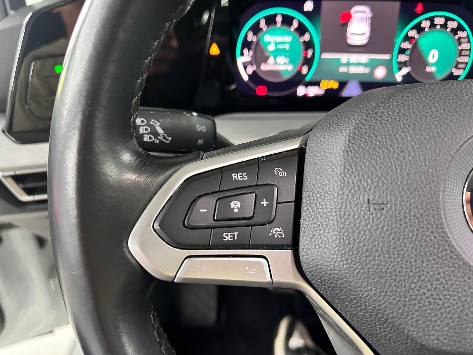 Volkswagen Golf Life 1.5 TSI ACT LANE/SHZ/CARPLAY/NAVI/LED foto 14