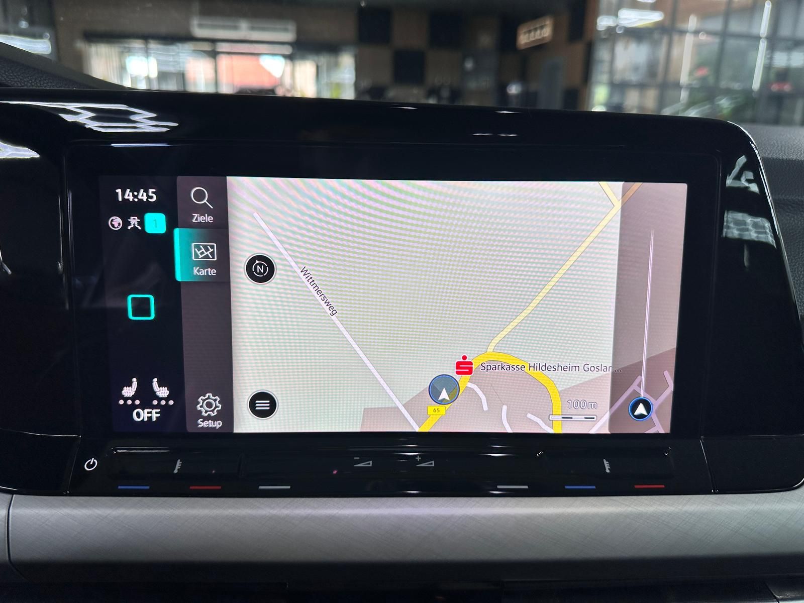 Volkswagen Golf Life 1.5 TSI ACT LANE/SHZ/CARPLAY/NAVI/LED foto 19