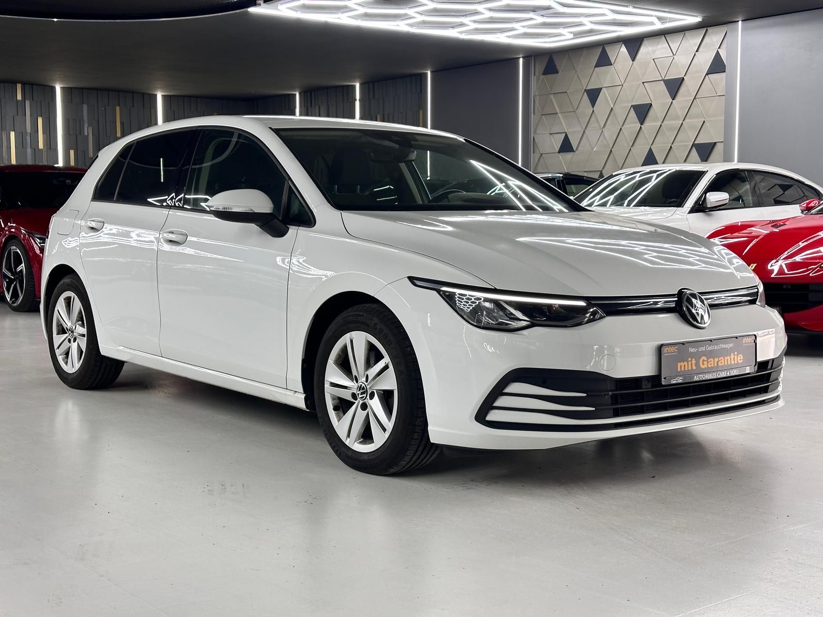 Volkswagen Golf Life 1.5 TSI ACT LANE/SHZ/CARPLAY/NAVI/LED foto 3