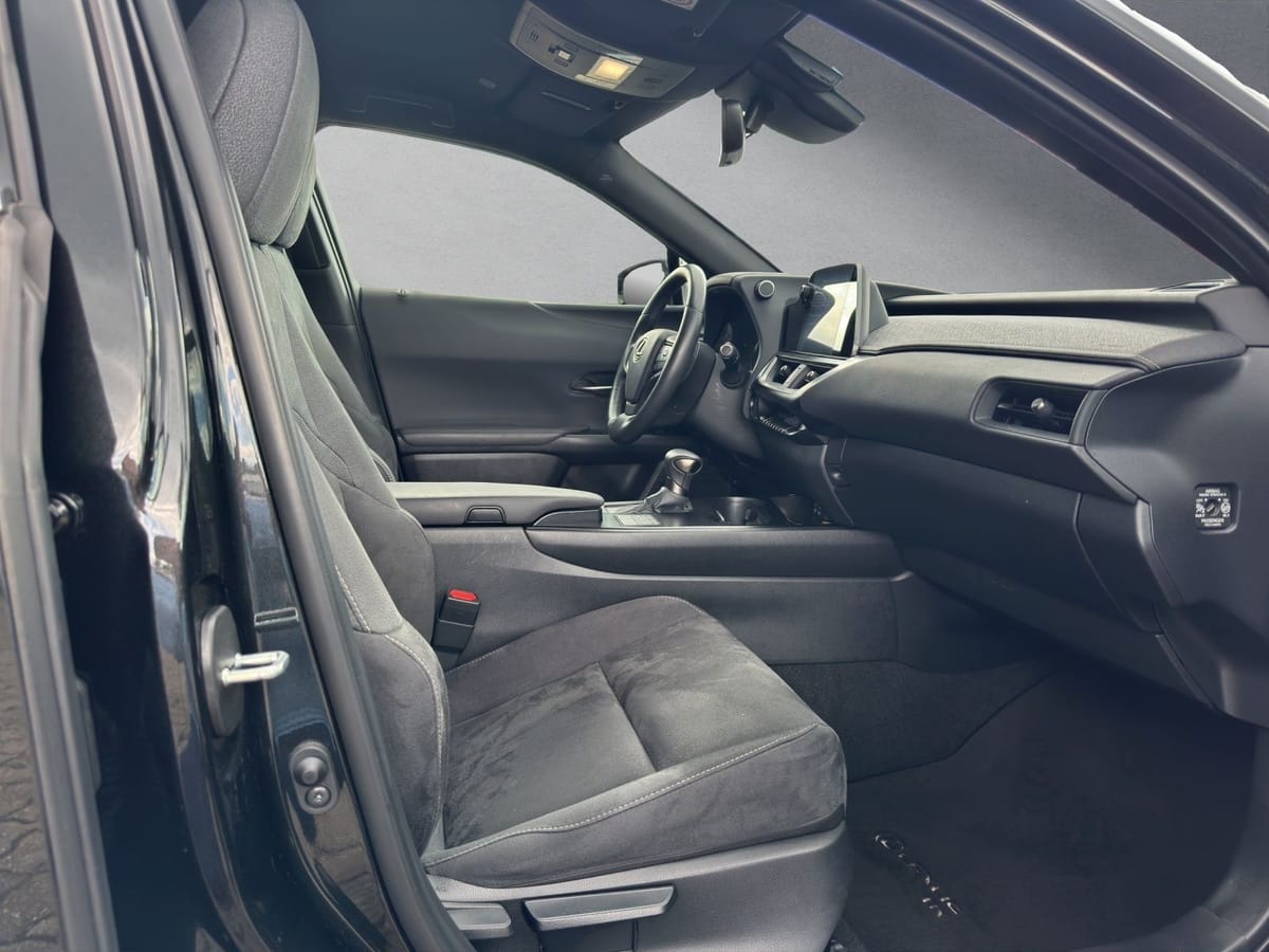 Lexus UX UX Crossover Style Edition 250h Frontantrieb foto 18