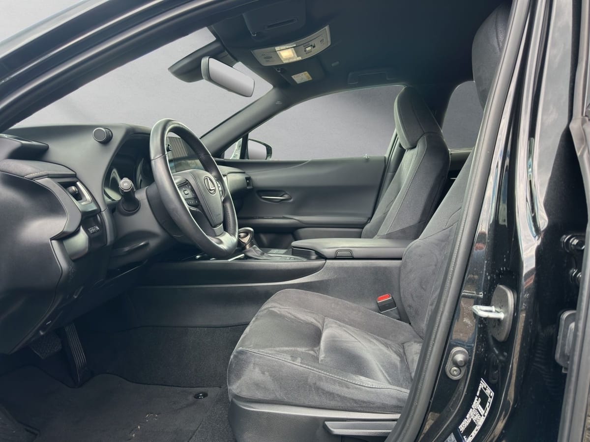 Lexus UX UX Crossover Style Edition 250h Frontantrieb foto 9