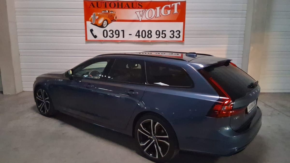 Volvo V90 Kombi R Design Recharge Plug-In Hybrid AWD foto 4