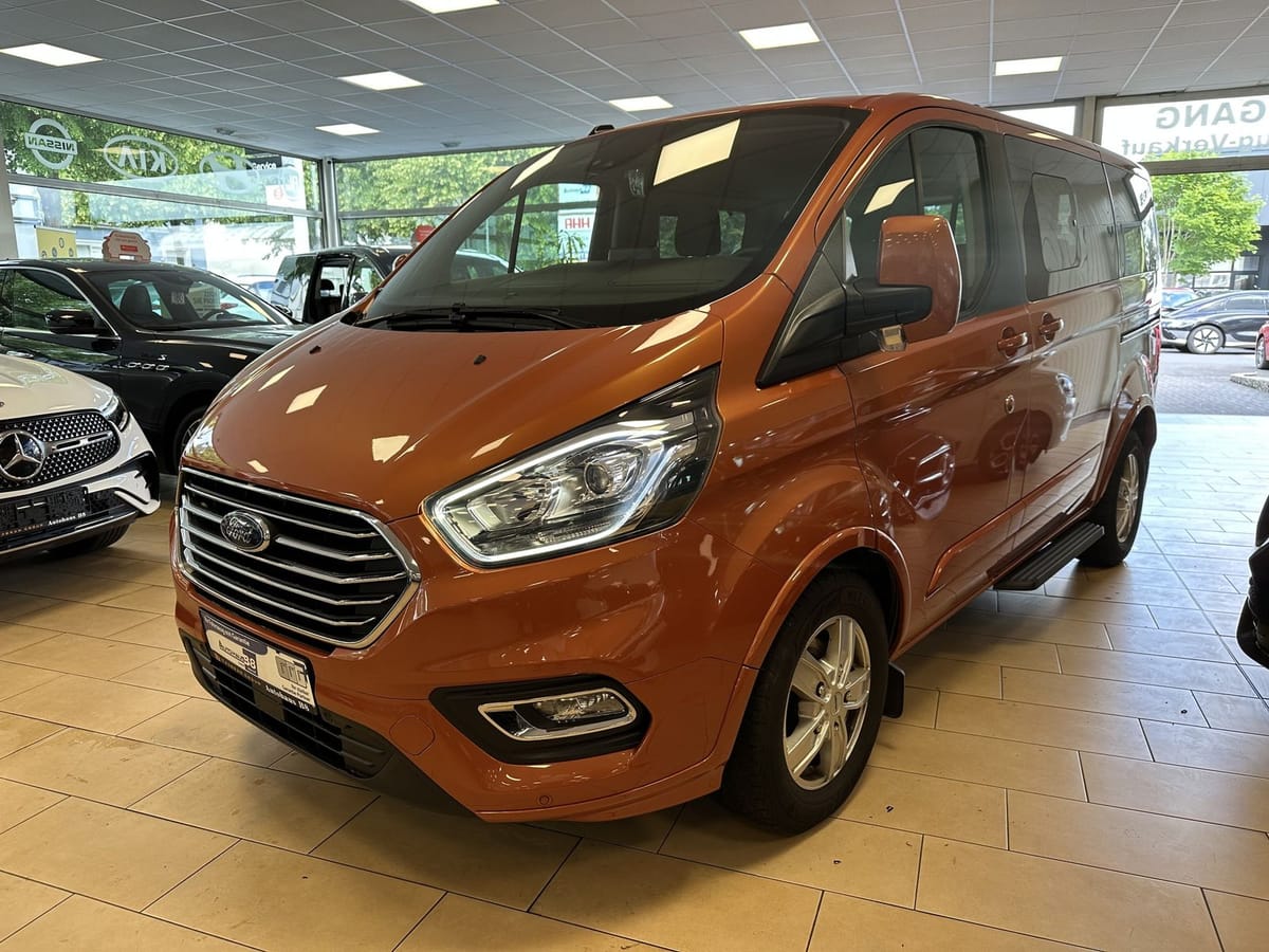 Ford Tourneo Custom Titanium 8Sitzer ACC CAM CarPlay