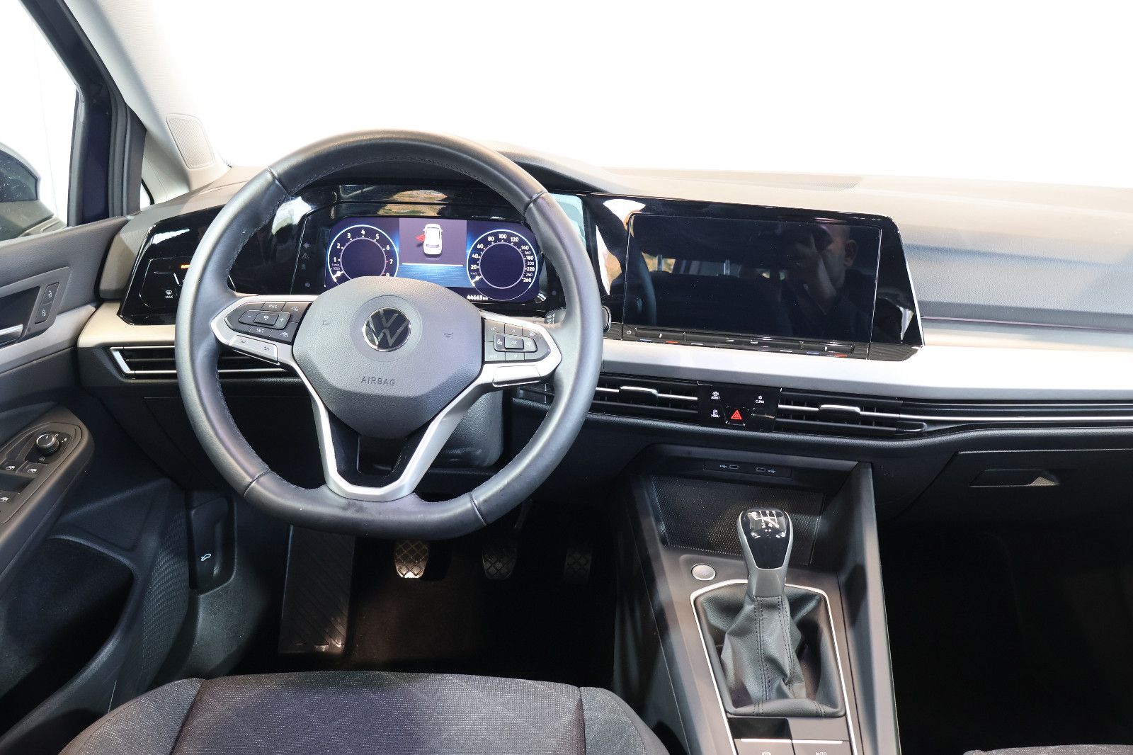 Volkswagen Golf VIII 1.0 TSI Life AID+ACC+LED+CARPLAY+ALU foto 8