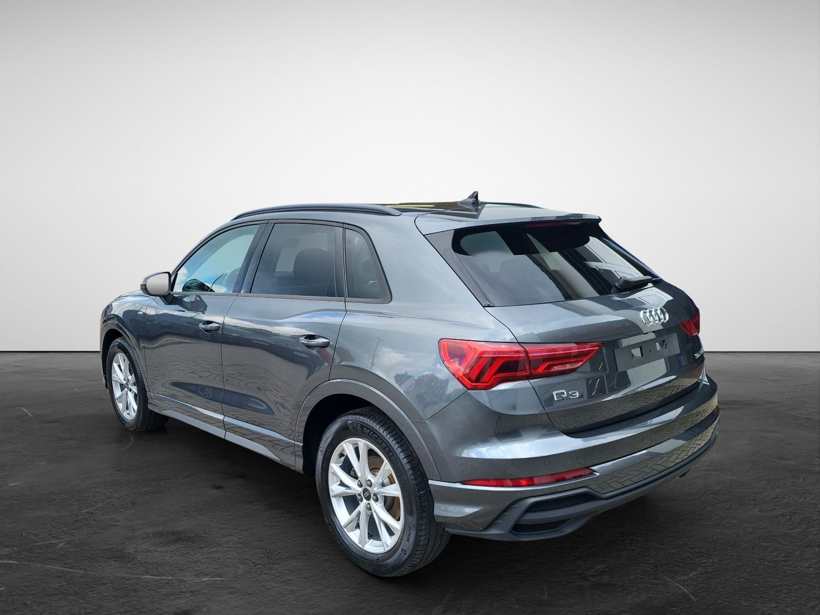 Audi Q3 35 TFSI S tronic S line Navi LED Kamera PDC foto 4