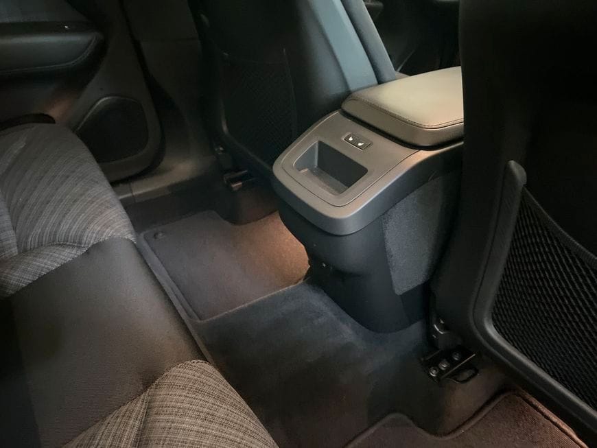 Volvo XC60 B4 Aut BLIS PilotAssist Voll-LED Google-Map foto 23
