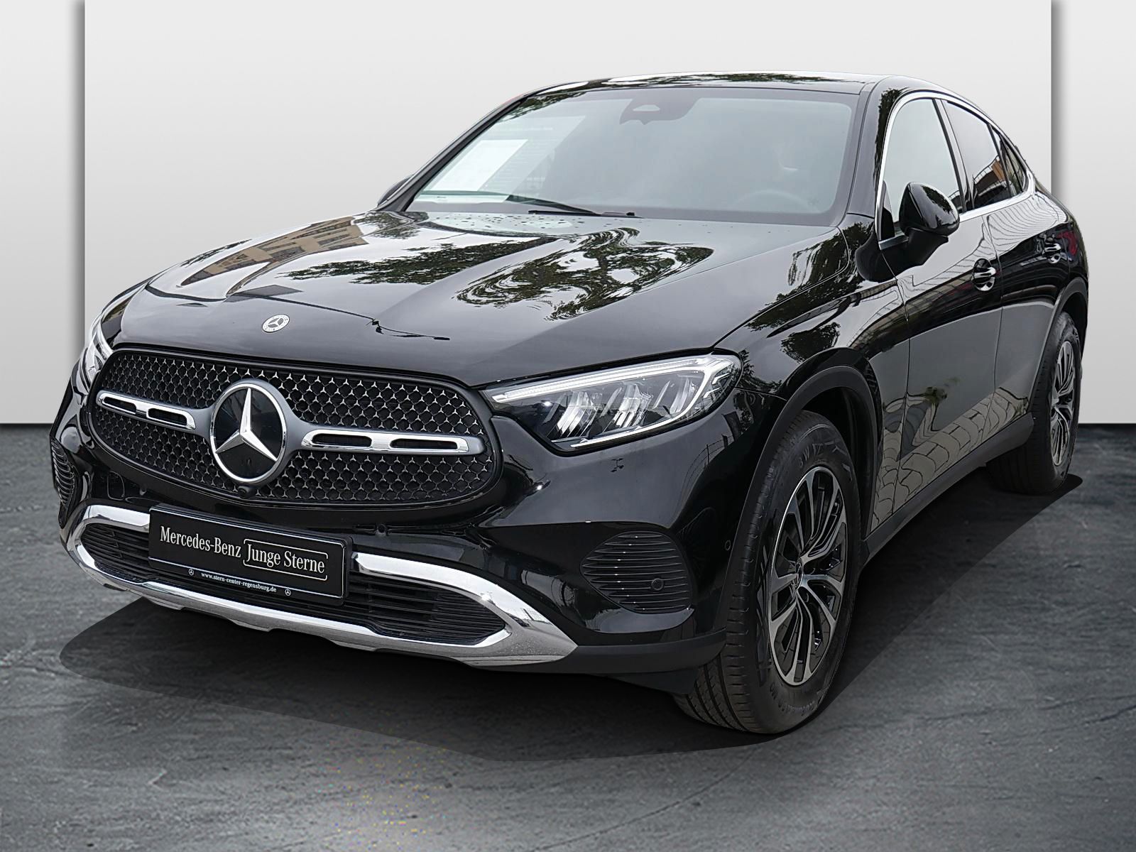 Mercedes-Benz GLC 200 4Matic+Coupe+Avantgarde+Kamera+CarPlay++ foto 12