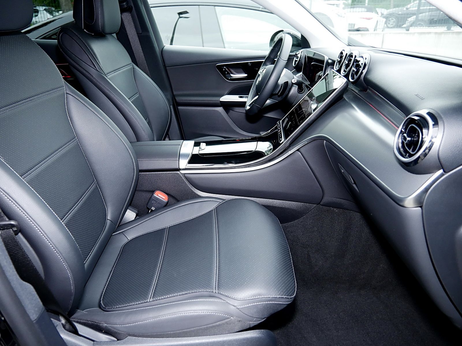 Mercedes-Benz GLC 200 4Matic+Coupe+Avantgarde+Kamera+CarPlay++ foto 5