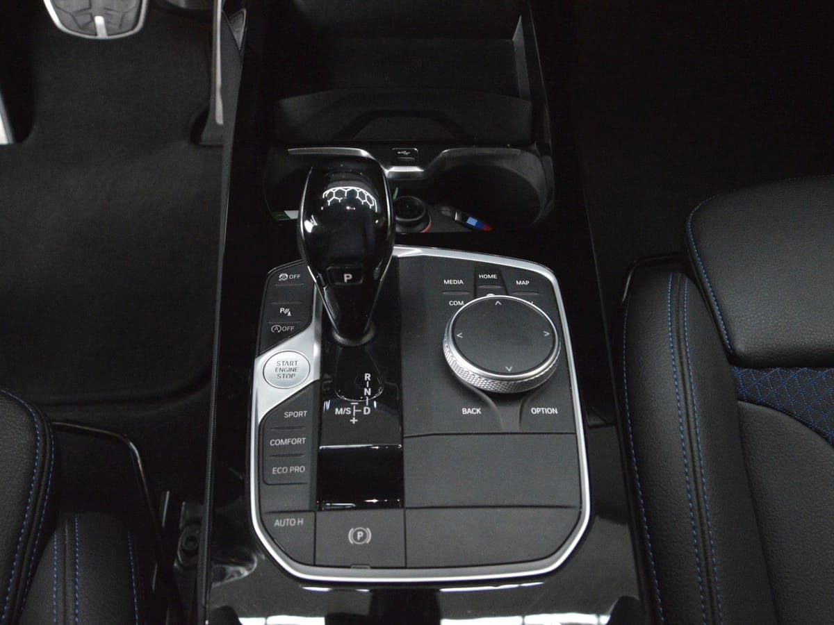 BMW 118i M Sport Automatik|LED|SHZ|PDC|Live Cockpit foto 8