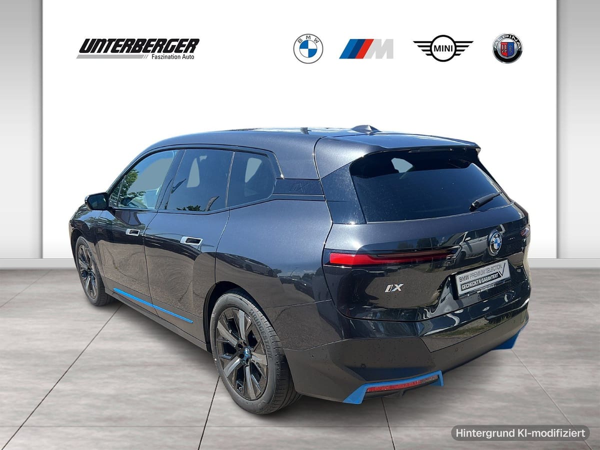 BMW iX xDrive40 HK DA Prof PA HUD ACC Komfortzg foto 4