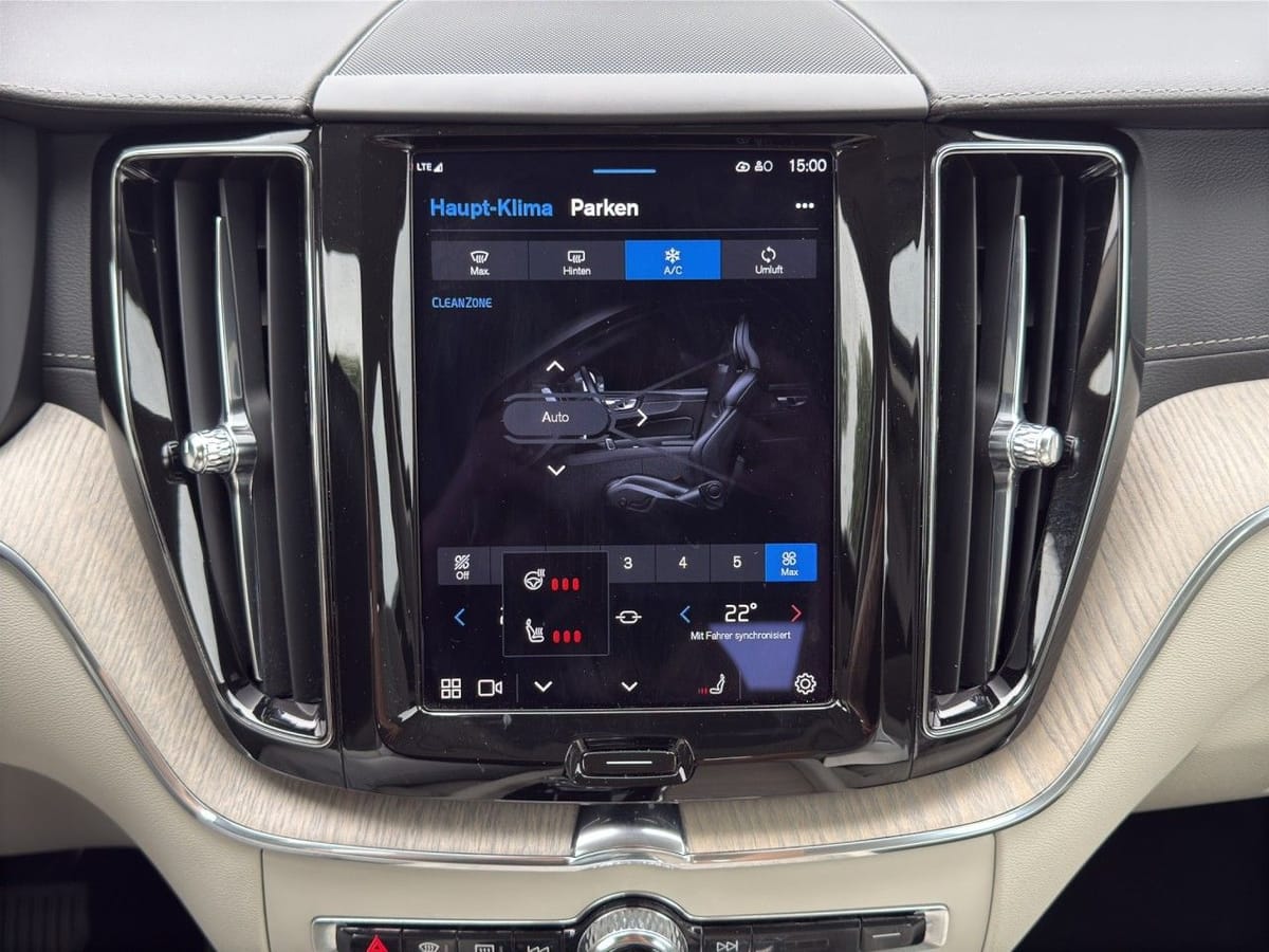 Volvo XC60 B5 Inscription AWD AHK Standhz Kam Four-C foto 23