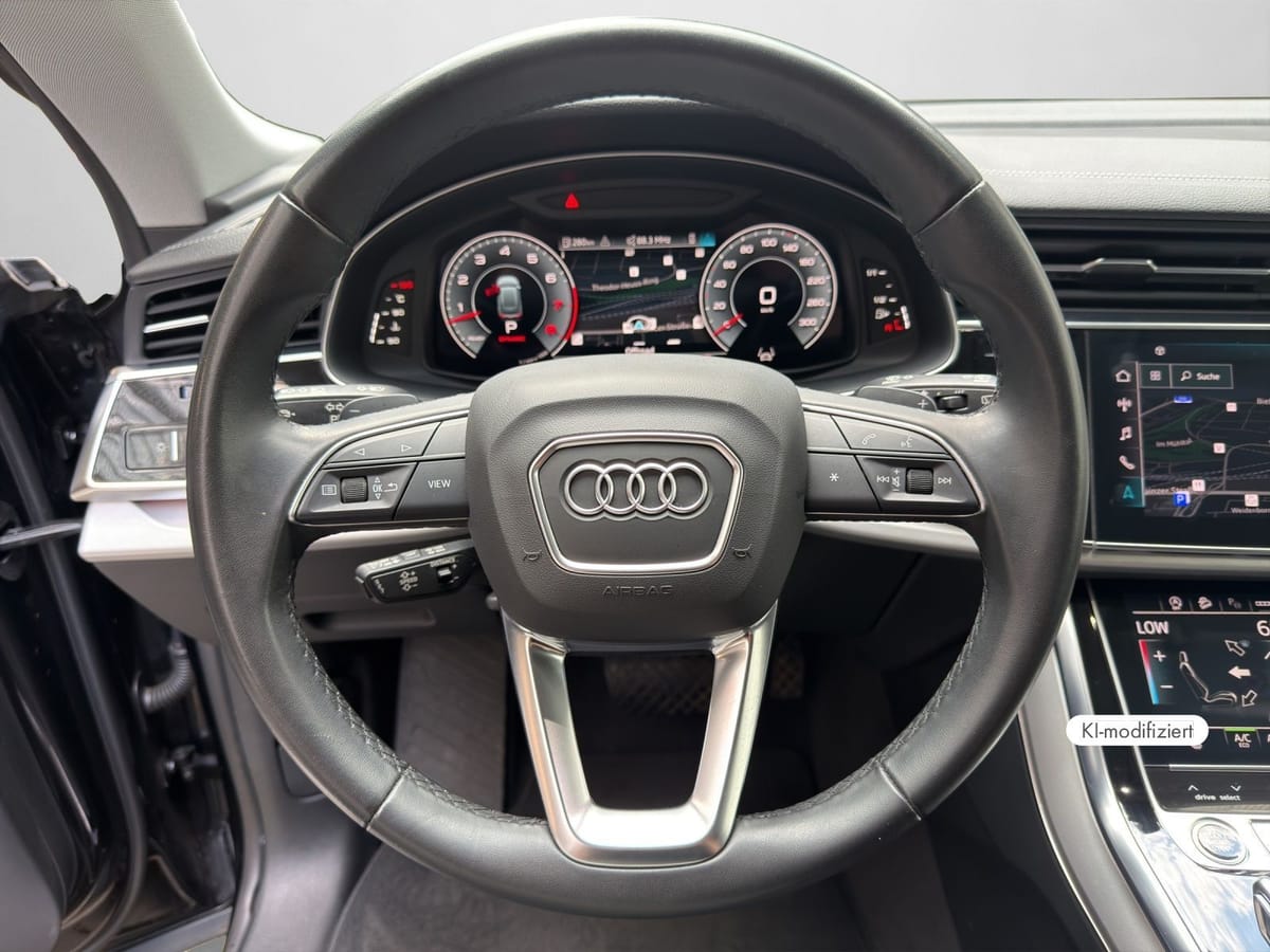 Audi Q8 55 TFSI quattro 250(340) kW(PS) tiptronic foto 9