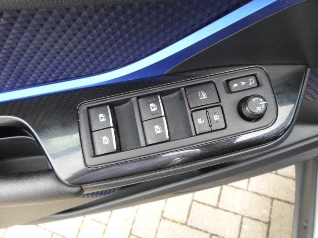 Toyota C-HR 1,2 l Style Selection foto 8