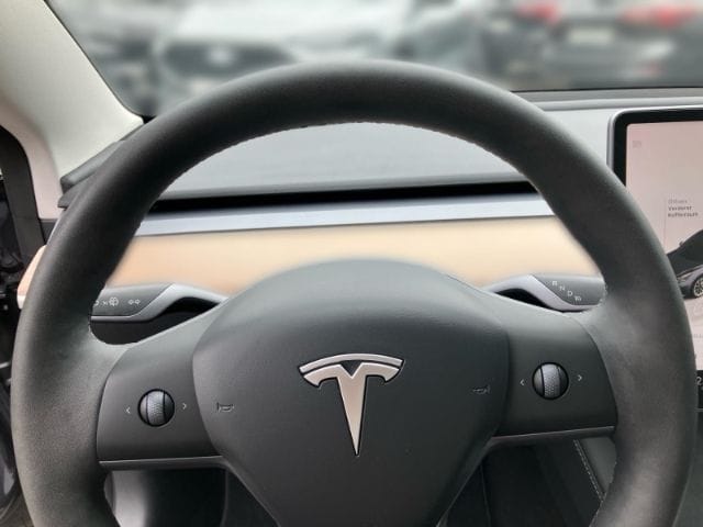 Tesla Model 3 Standard RWD + Panoramadach + el. Heckkl foto 9