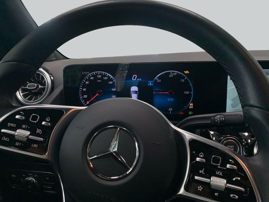 Mercedes-Benz EQA 300 4M Progressive|PANO|Kam|LED|VollDigital foto 17