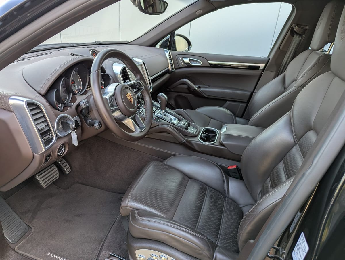 Porsche Cayenne S Diesel Platinum Edition foto 11