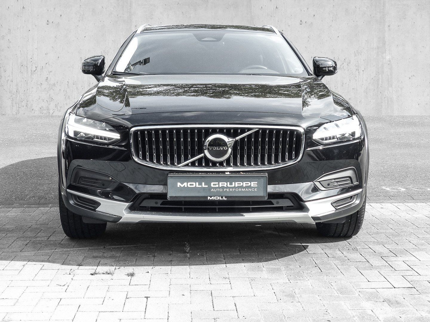 Volvo V90 Cross Country B4 D AWD Plus PANO H&K 19ZOLL foto 4