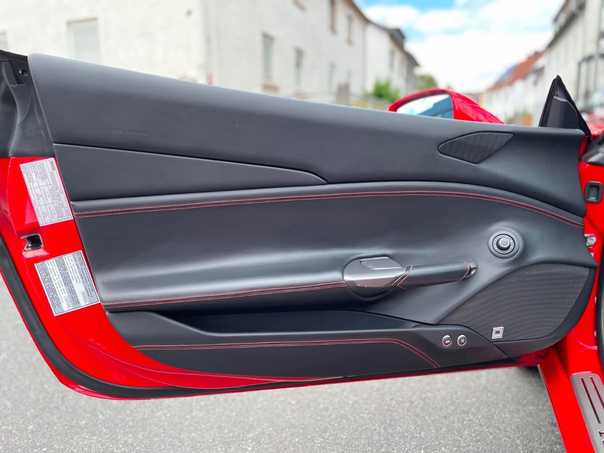 Ferrari 488 Spider |Racing Seats|Lift|Carbon|JBL|Kamera| foto 5
