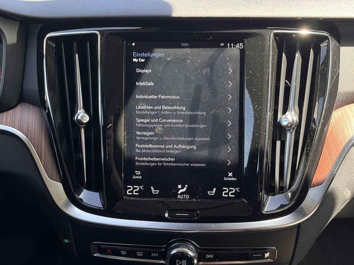 Volvo V60 Kombi AWD HK-ANLAGE LED NAVI LEDER foto 25