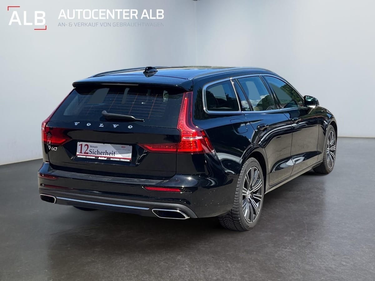 Volvo V60 Kombi AWD HK-ANLAGE LED NAVI LEDER foto 5