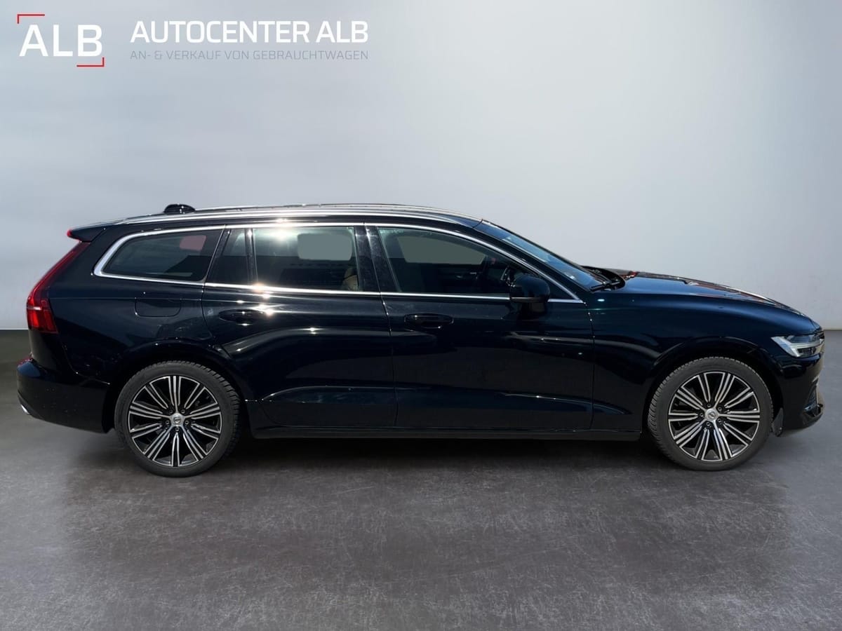 Volvo V60 Kombi AWD HK-ANLAGE LED NAVI LEDER foto 6