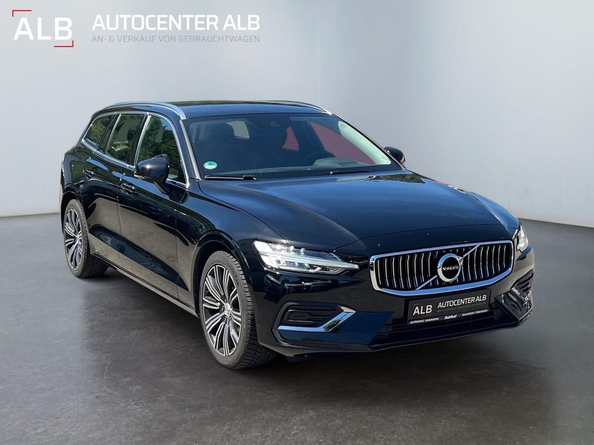 Volvo V60 Kombi AWD HK-ANLAGE LED NAVI LEDER foto 7