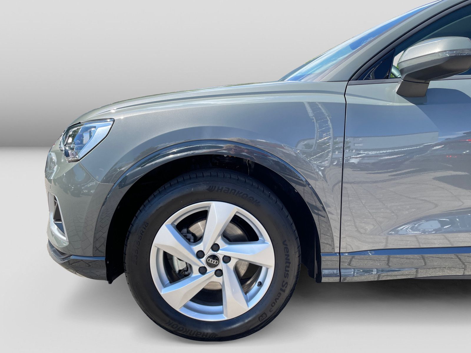 Audi Q3 TFSI S-tronic advanced AHK Navi eHeck ACC LED foto 3
