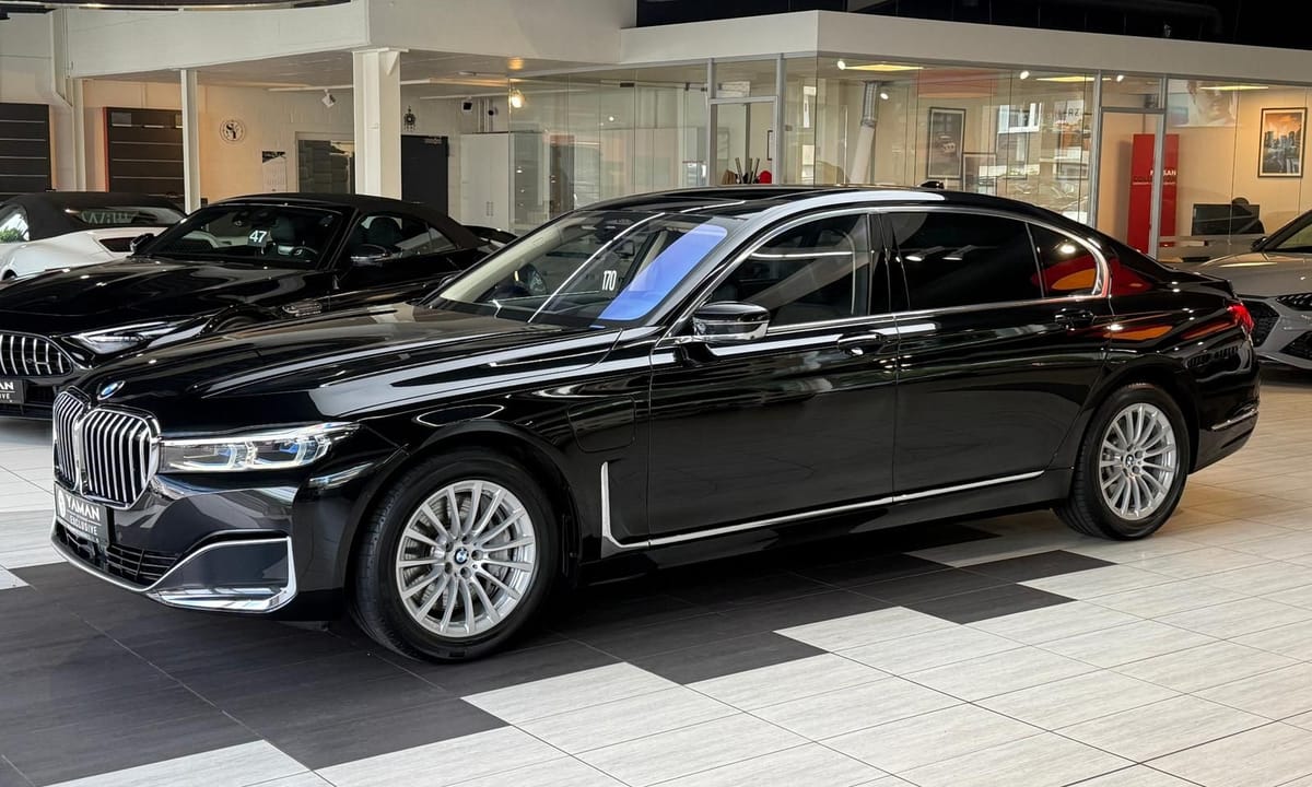 BMW 745e Lang S-Dach H&K HuD Massage Softclose 3xTV foto 2