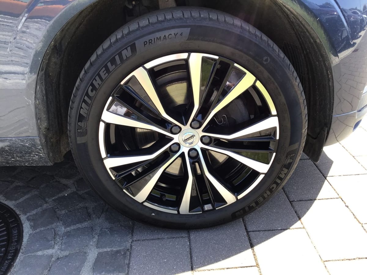Volvo XC60 B4 (Diesel) Momentum Pro AWD Navi Cam foto 13