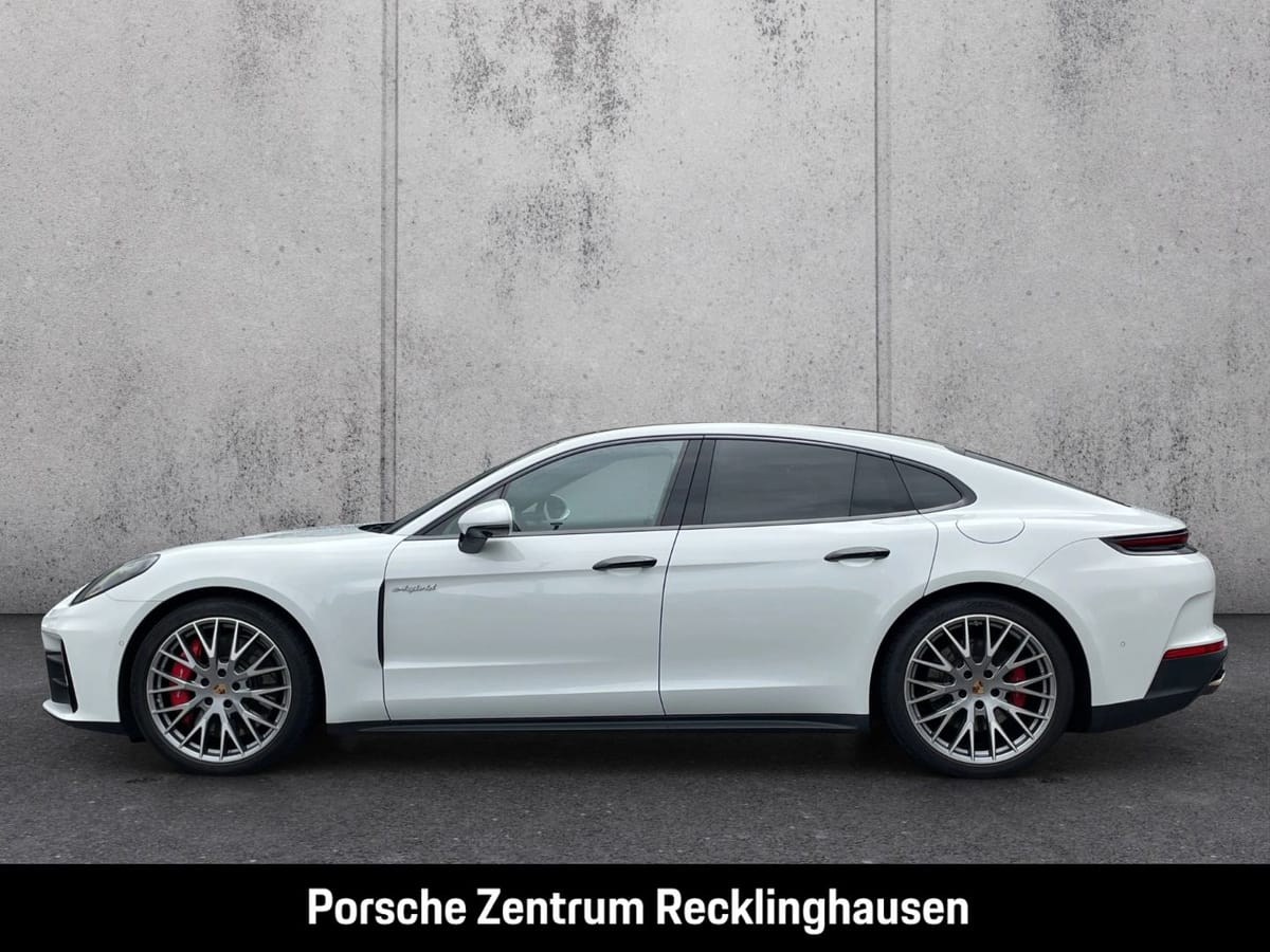 Porsche Panamera 4S E-Hybrid InnoDrive HA-Lenkung Head-U foto 2
