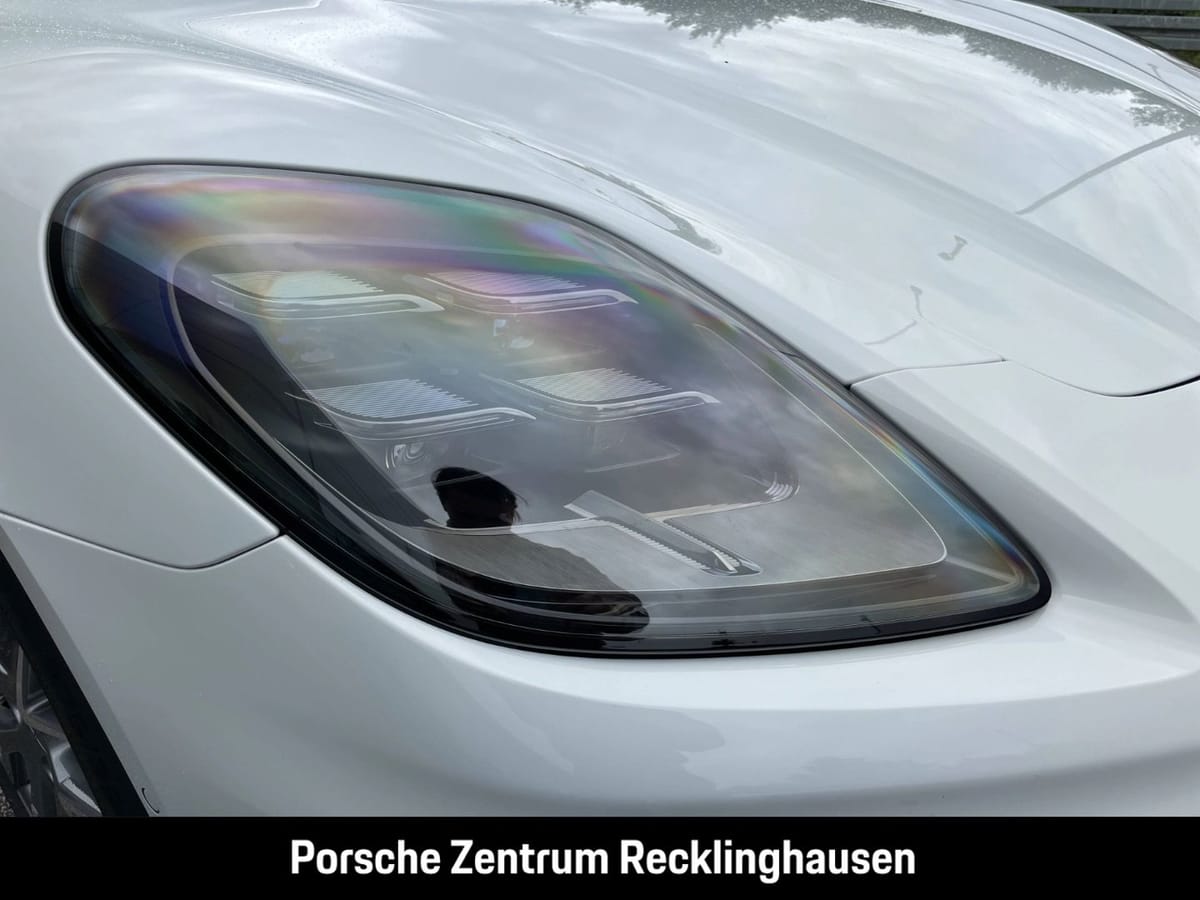 Porsche Panamera 4S E-Hybrid InnoDrive HA-Lenkung Head-U foto 11