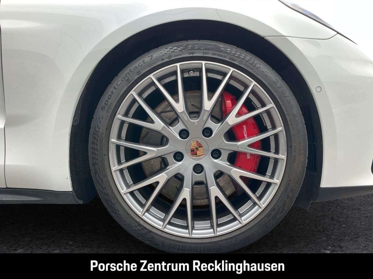 Porsche Panamera 4S E-Hybrid InnoDrive HA-Lenkung Head-U foto 18