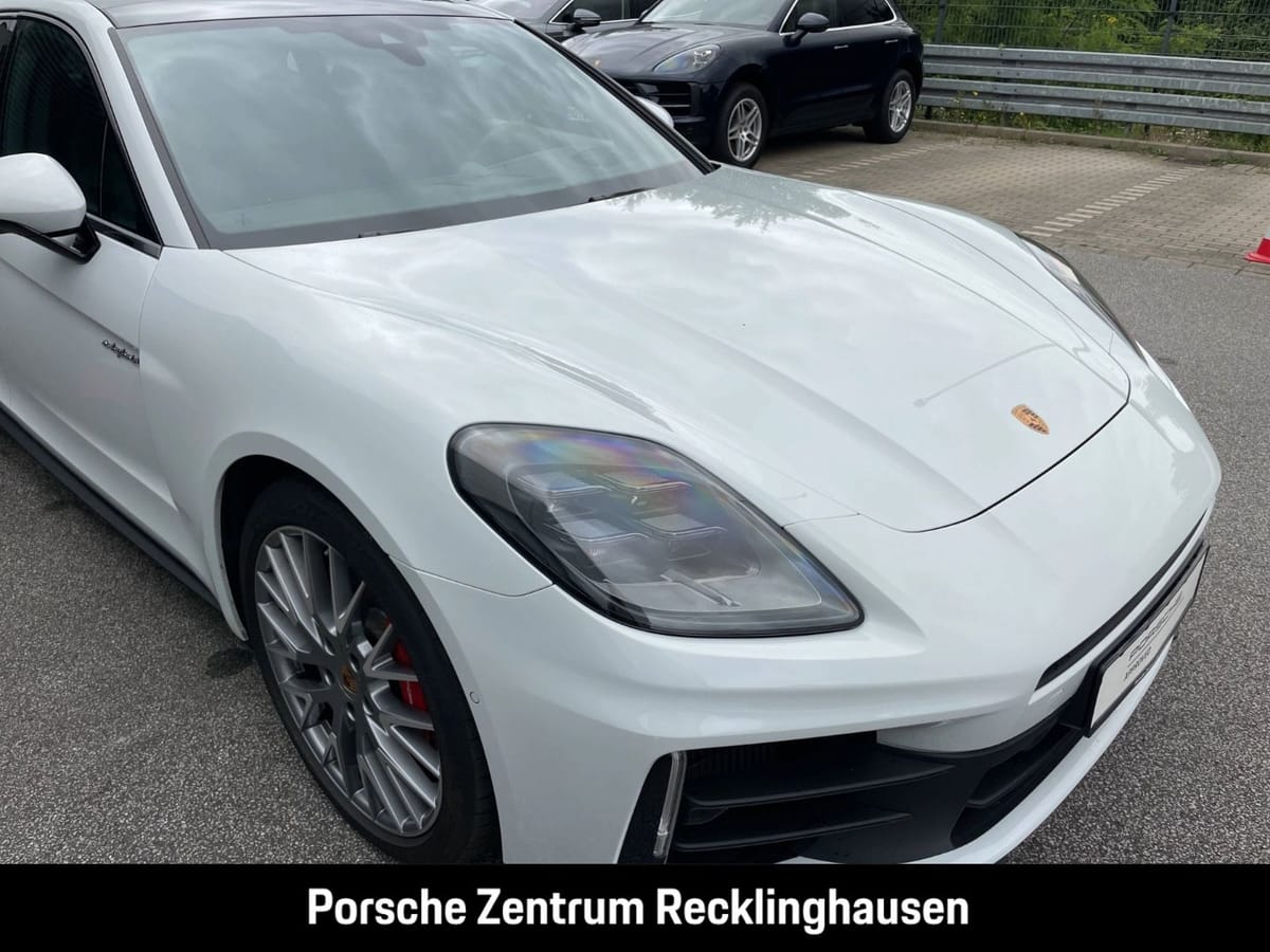 Porsche Panamera 4S E-Hybrid InnoDrive HA-Lenkung Head-U foto 19